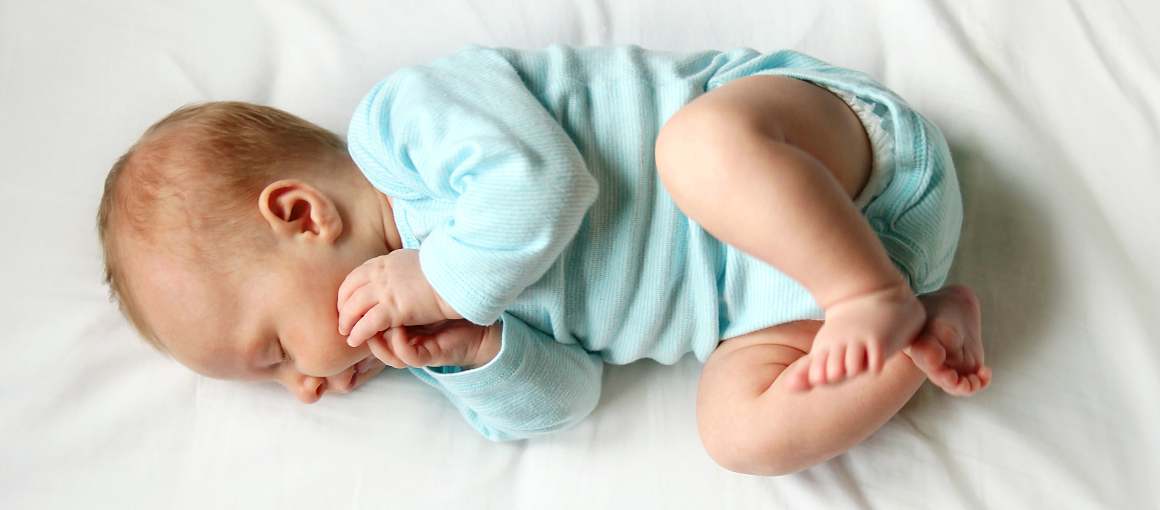 Zavedení pravidel pro lepší spánek kojenců