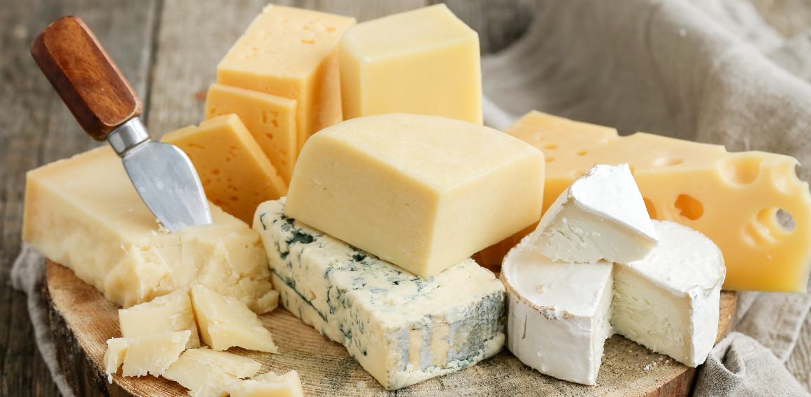 Obsahuje sýr omega-3 mastné kyseliny?