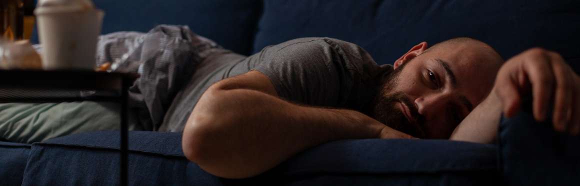 Nerovnováha mezi pomalým spánkem a spánkem REM